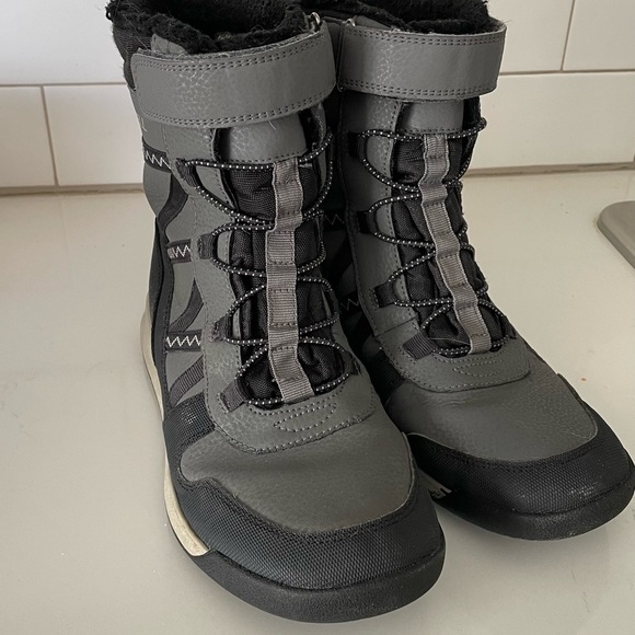 Merrell Snow Crush 2.0 Waterproof Boots - Picture 4 of 14